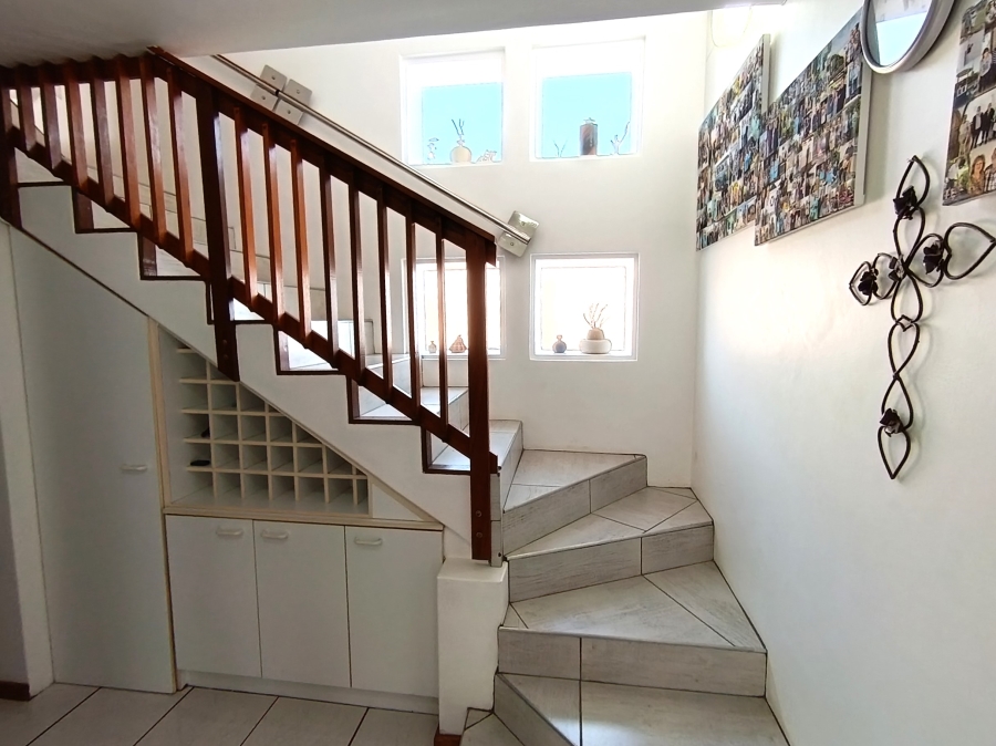 3 Bedroom Property for Sale in C Place Eastern Cape